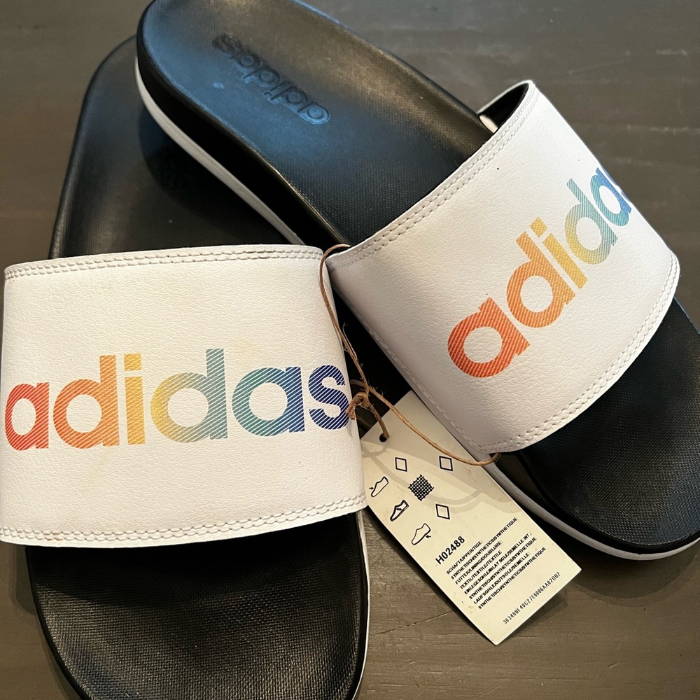 Adidas Adilette Comfort Slide Sandals Unisex size 9 women's size 7 mens